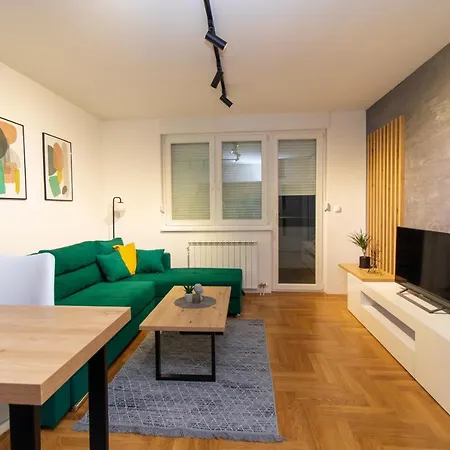 Апартаменты M&a Apartment-easy Airport