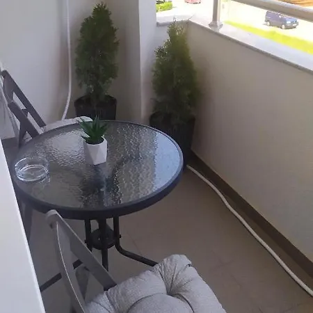 M&a Apartment-easy Airport *